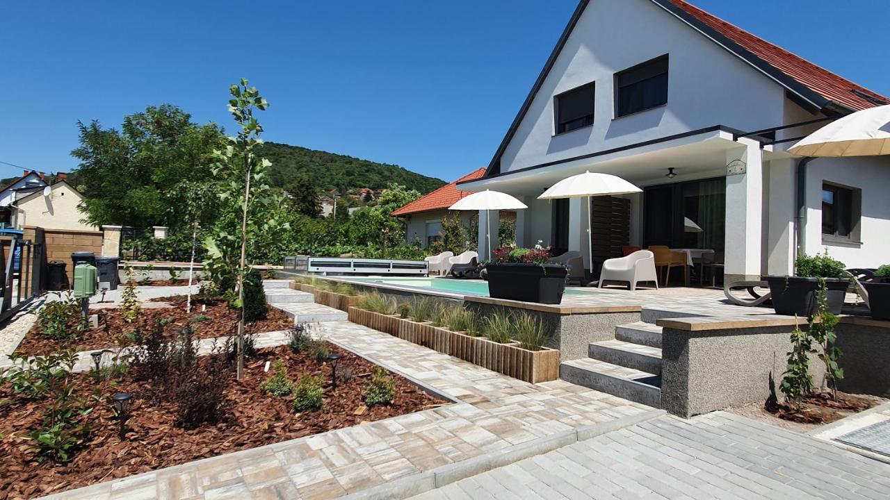 Relax Balaton Apartmanok Balatonfüred Dış mekan fotoğraf