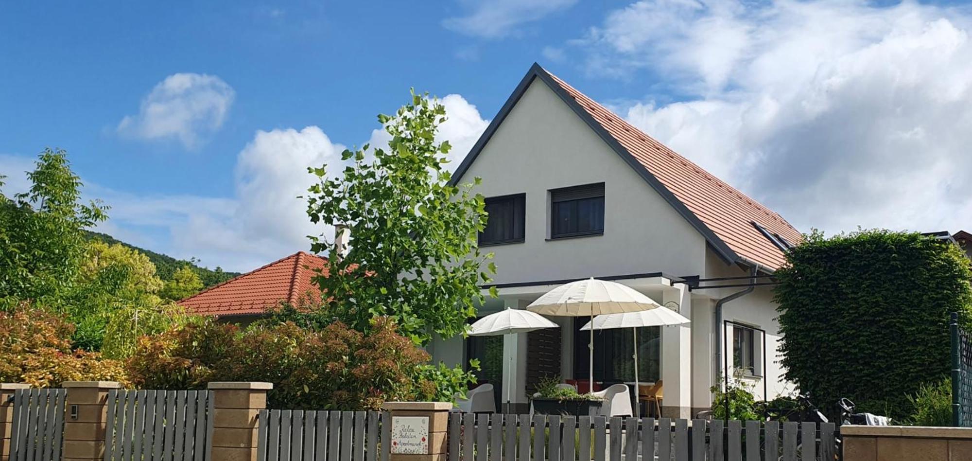 Relax Balaton Apartmanok Balatonfüred Dış mekan fotoğraf
